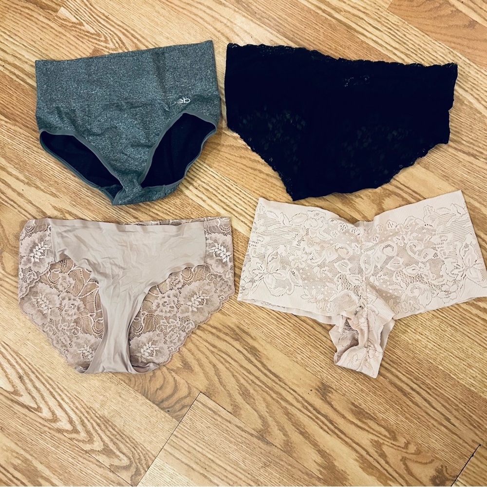 NWOT 4 Pair Of Panties Underwear Size Large Soma Victorias Secret & BeBe